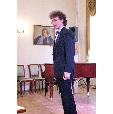 В «Доме Гоголя» состоялся конкурс чтецов «Булгаков вслух»