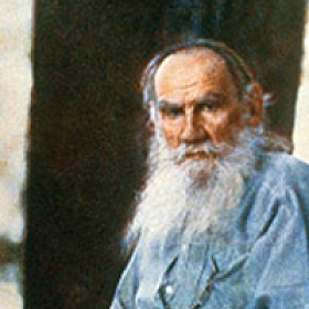родился русский писатель, публицист и мыслитель Лев Николаевич Толстой [9.IX.1828 — 20.XI.1910]