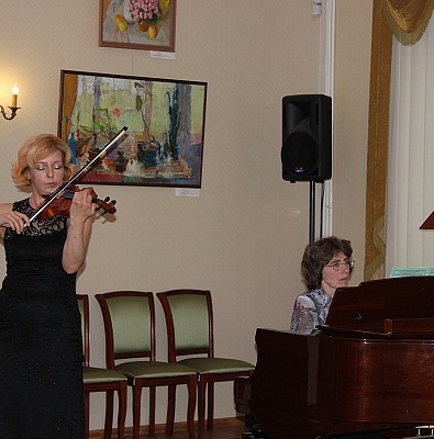 Концерт «Время молодых» в рамках Дня молодежи в «Доме Гоголя»